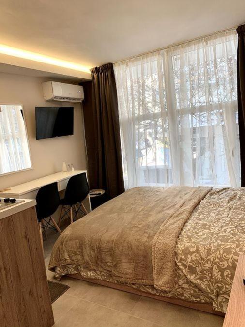 Center Deluxe Studio Солун Екстериор снимка